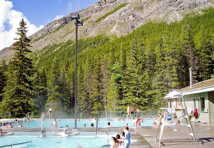 12 Top-Rated Hot Springs in Canada