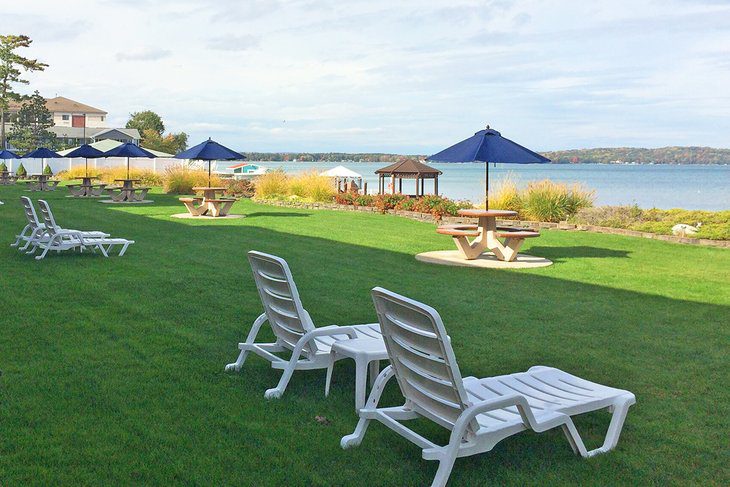 12 Top-Rated Resorts in Traverse City, MI