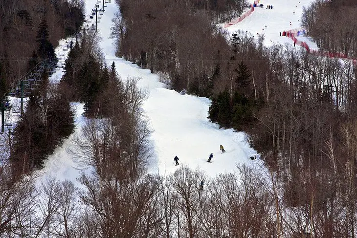 12 Top-Rated Ski Resorts in New Hampshire, 2023/24
