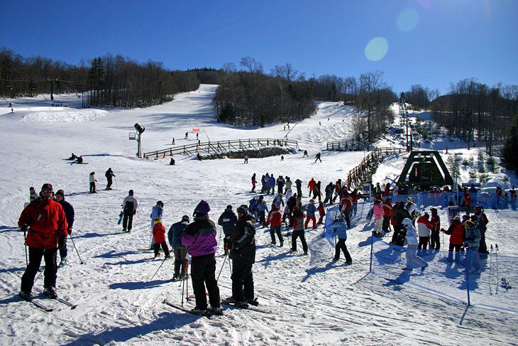 12 Top-Rated Ski Resorts in New Hampshire, 2023/24