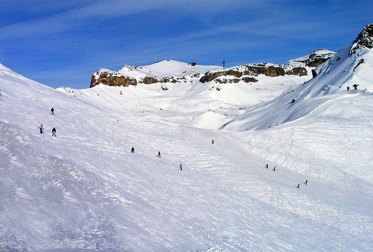 12 Top-Rated Ski Resorts in Switzerland, 2023/24