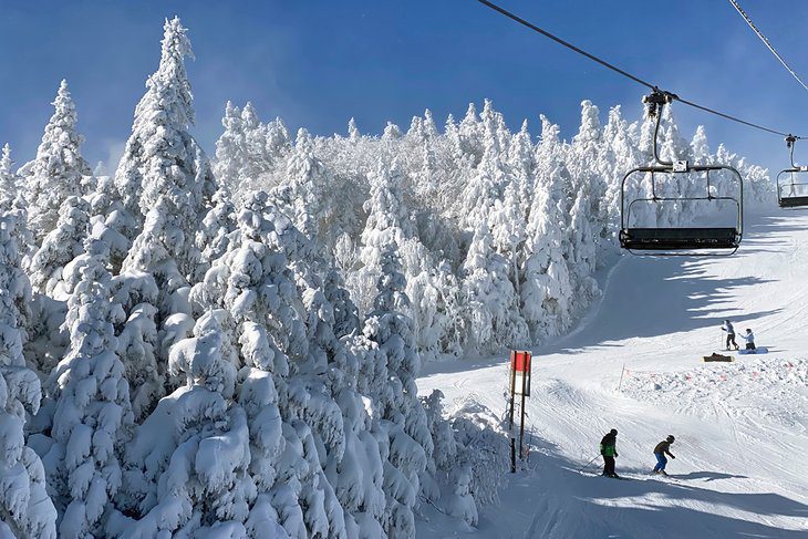 12 Top-Rated Ski Resorts in Vermont, 2023/24