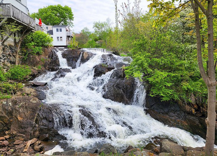 12 Top-Rated Waterfalls in Maine