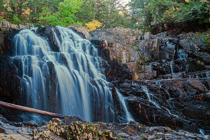 12 Top-Rated Waterfalls in Maine