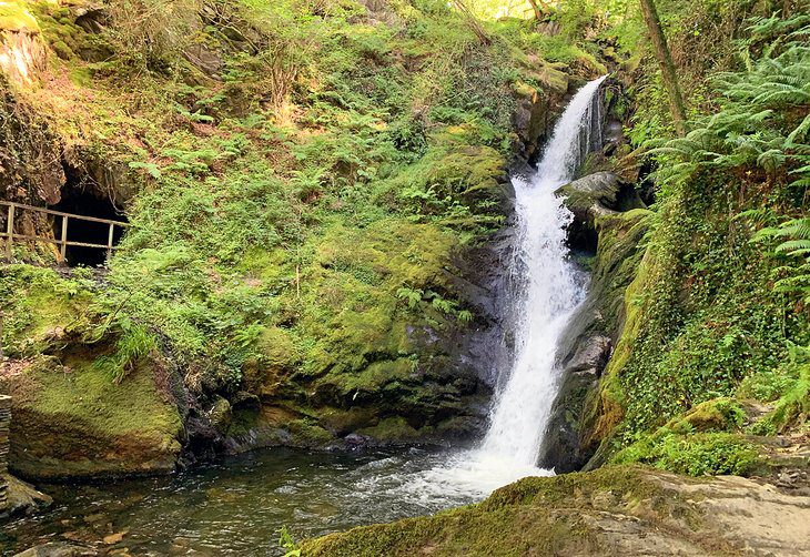 12 Top-Rated Waterfalls in North Wales