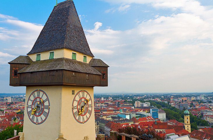 12 Top Tourist Attractions in Graz & Easy Day Trips