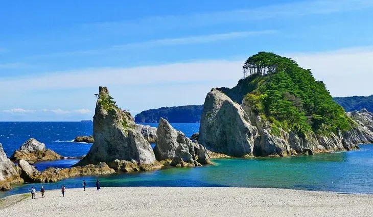 13 Best Beaches in Japan