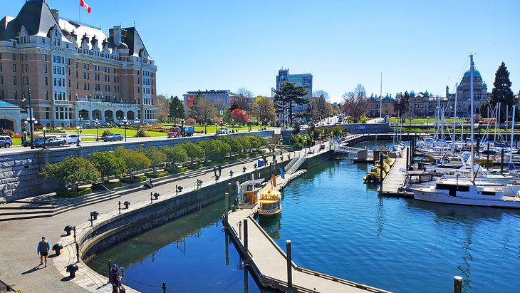 13 Best Cities in British Columbia