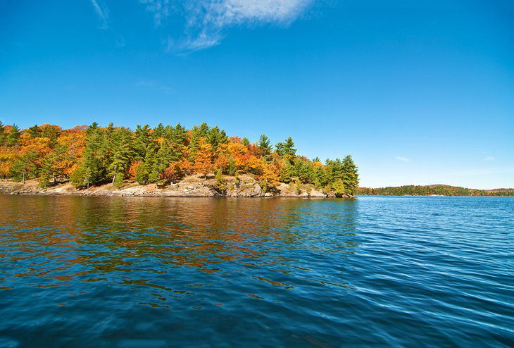 13 Best Lakes in Canada