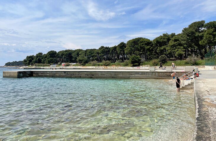 13 Best Places to Hit the Beaches in Pula