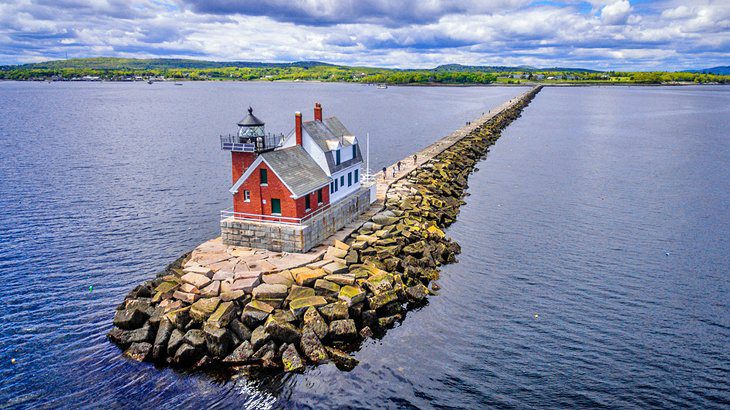 13 Best Small Towns in Maine