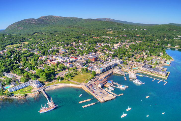 13 Best Small Towns in Maine