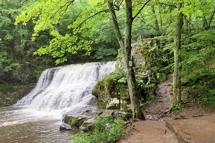 13 Best State Parks in Connecticut