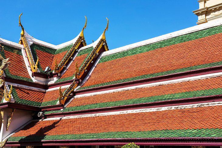 13 Highlights at Bangkoks Grand Palace: A Visitors Guide