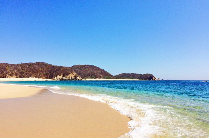 13 Top-Rated Beaches in Huatulco