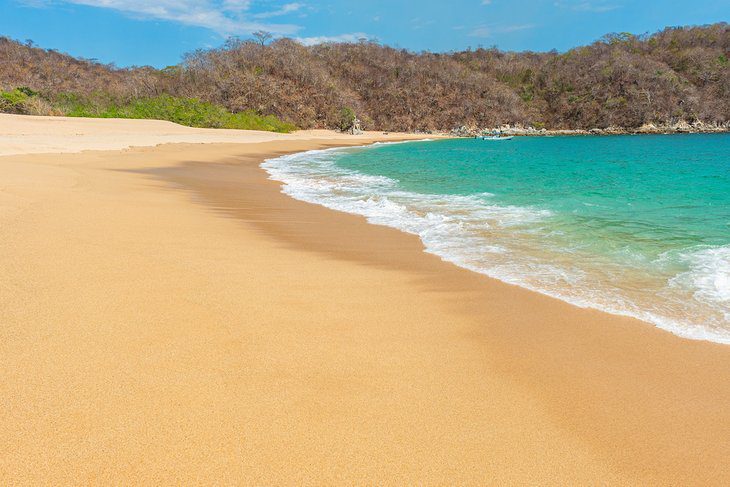 13 Top-Rated Beaches in Huatulco