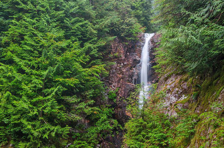 13 Top-Rated Hikes near Vancouver, BC