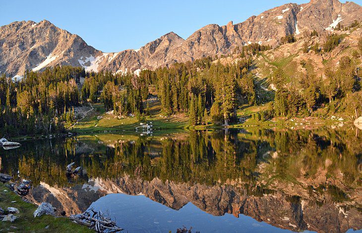 13 Top-Rated Hiking Trails in Grand Teton National Park, WY