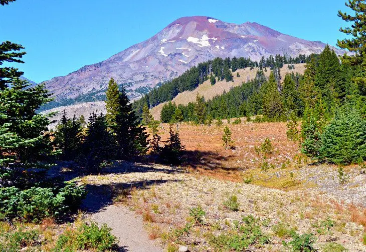 13 Top-Rated Hiking Trails in Oregon