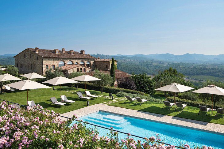 13 Top-Rated Resorts in Tuscany