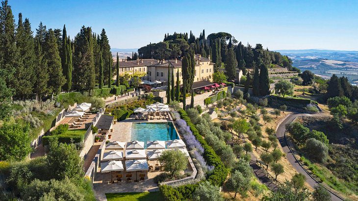 13 Top-Rated Resorts in Tuscany