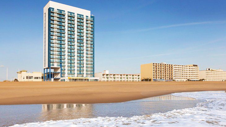 13 Top-Rated Resorts in Virginia Beach, VA