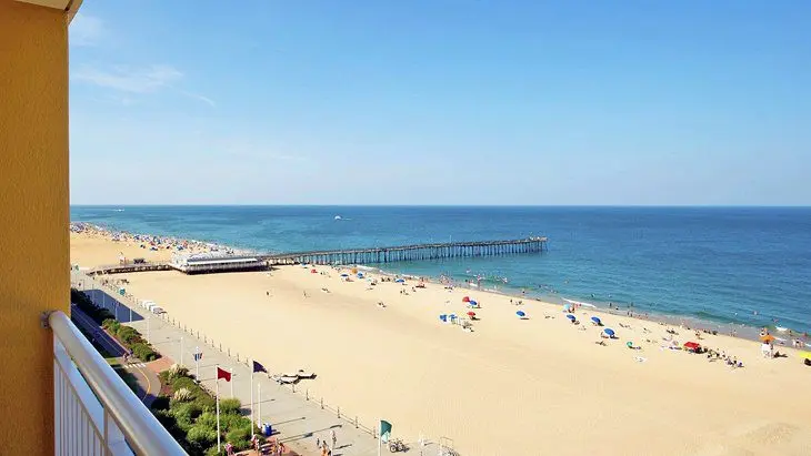 13 Top-Rated Resorts in Virginia Beach, VA