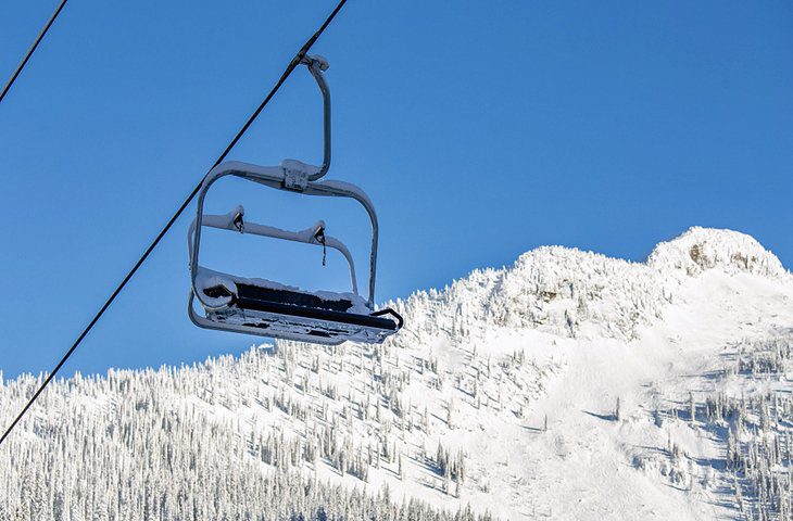 13 Top-Rated Ski Resorts in British Columbia, 2023/24