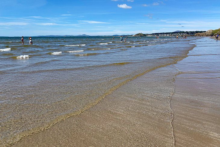 14 Best Beaches in North Wales