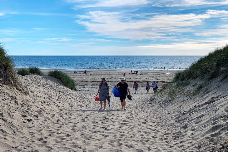 14 Best Beaches in North Wales