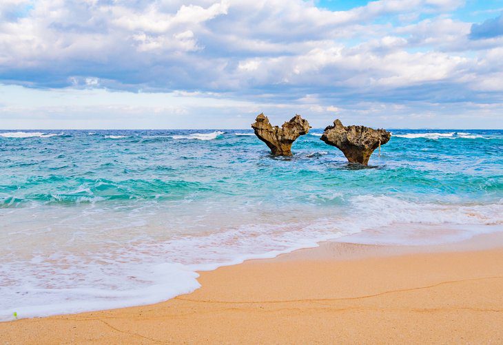 14 Best Beaches in Okinawa