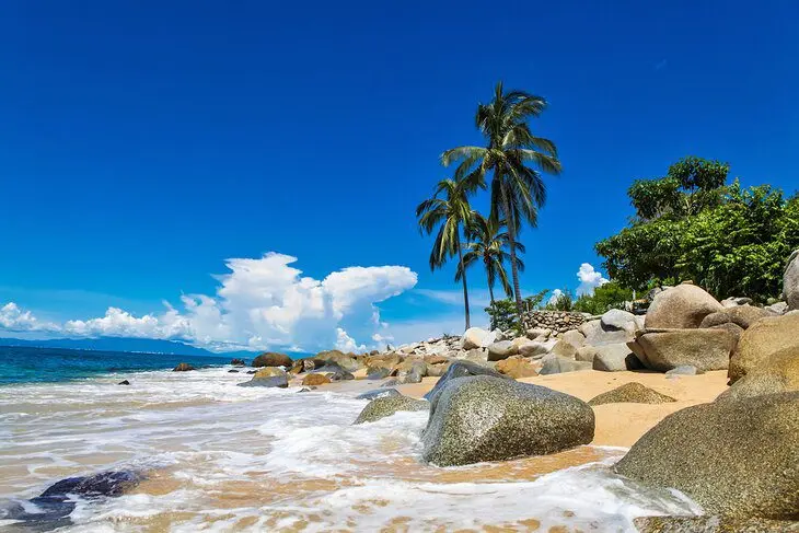 14 Best Beaches in Puerto Vallarta