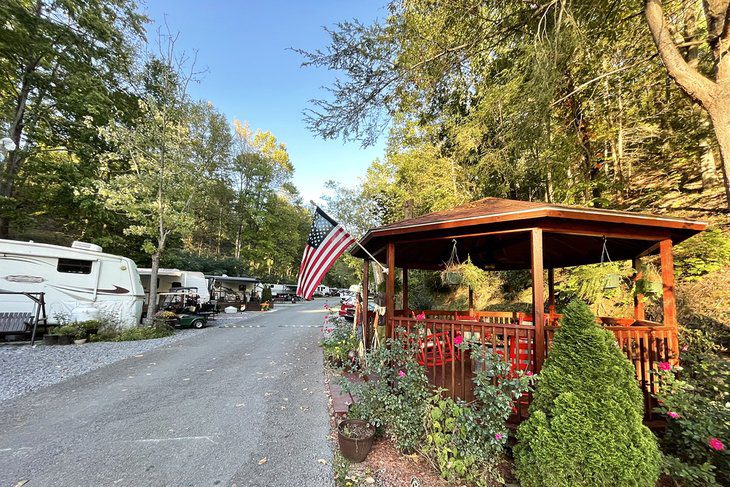 14 Best Campgrounds near Pigeon Forge, TN