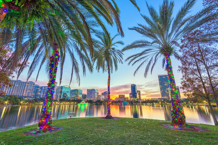 14 Best Christmas Towns in Florida