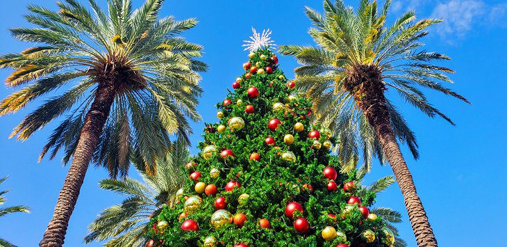 14 Best Christmas Towns in Florida