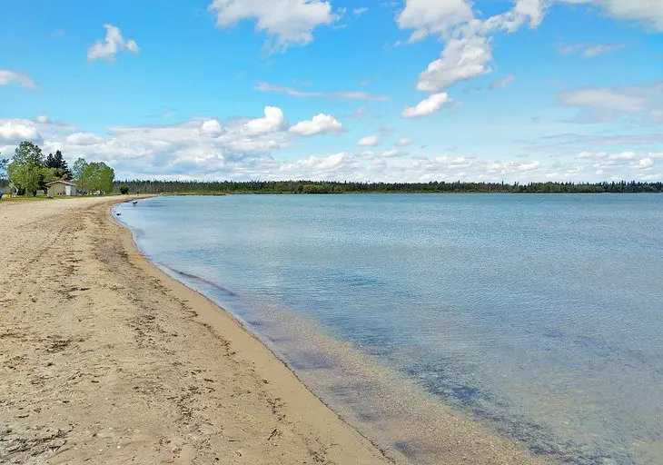 14 Best Lakes in Manitoba