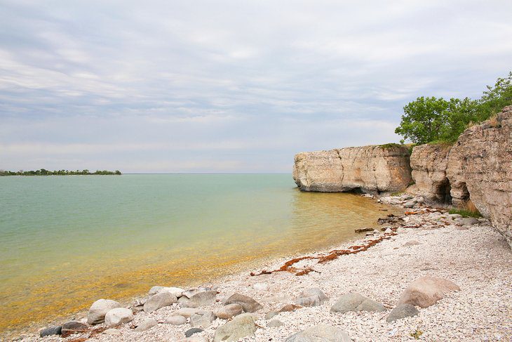 14 Best Lakes in Manitoba