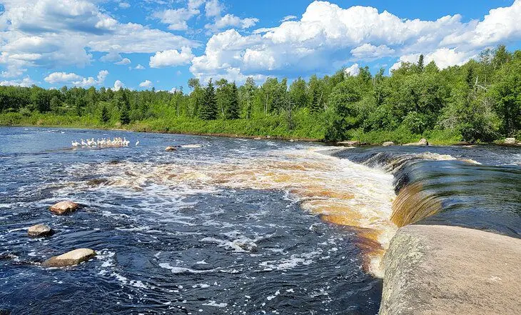 14 Best Lakes in Manitoba