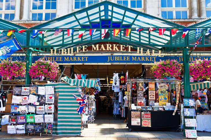 14 Best Places for Shopping in London