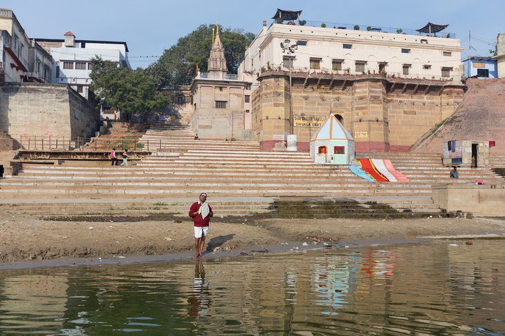 14 Best Places to Visit in Varanasi