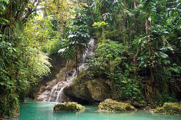 14 Best Waterfalls in Jamaica