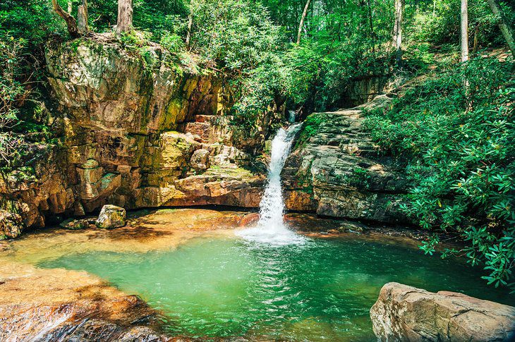 14 Best Waterfalls in Tennessee