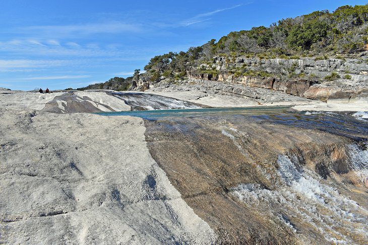 14 Best Waterfalls in Texas