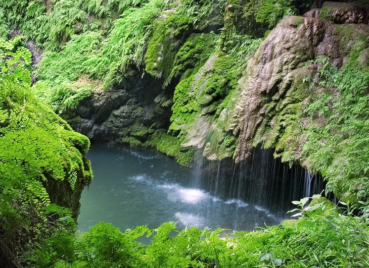 14 Best Waterfalls in Texas