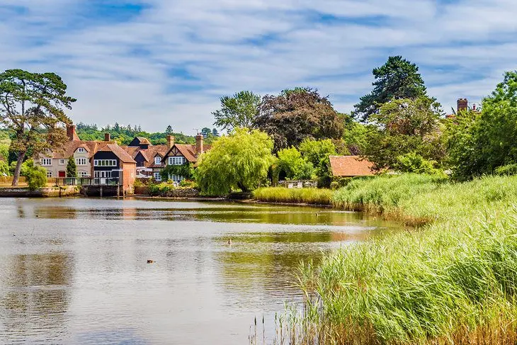 14 Prettiest Villages in England