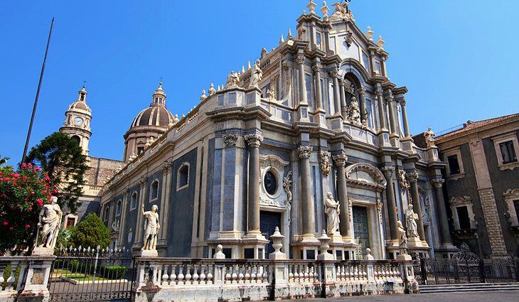 14 Top Attractions &#038; Things to Do in Catania