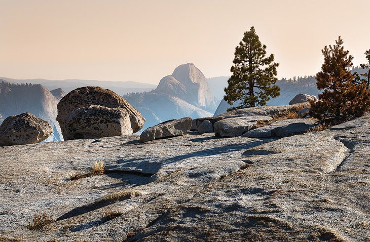 14 Top Attractions & Things to Do in Yosemite National Park