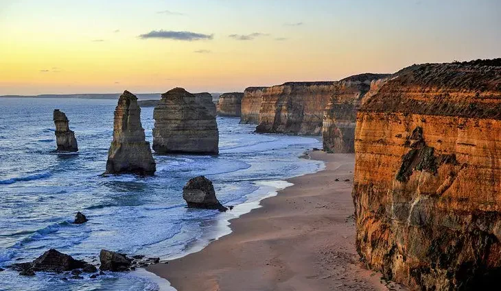 14 Top Attractions &#038; Things to Do on the Great Ocean Road