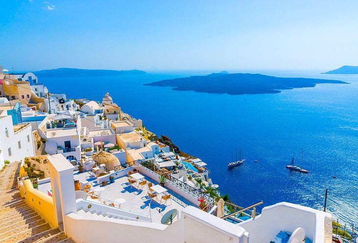 14 Top-Rated Attractions & Places to Visit on Santorini