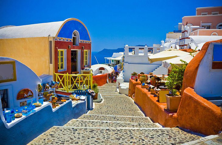 14 Top-Rated Attractions & Places to Visit on Santorini